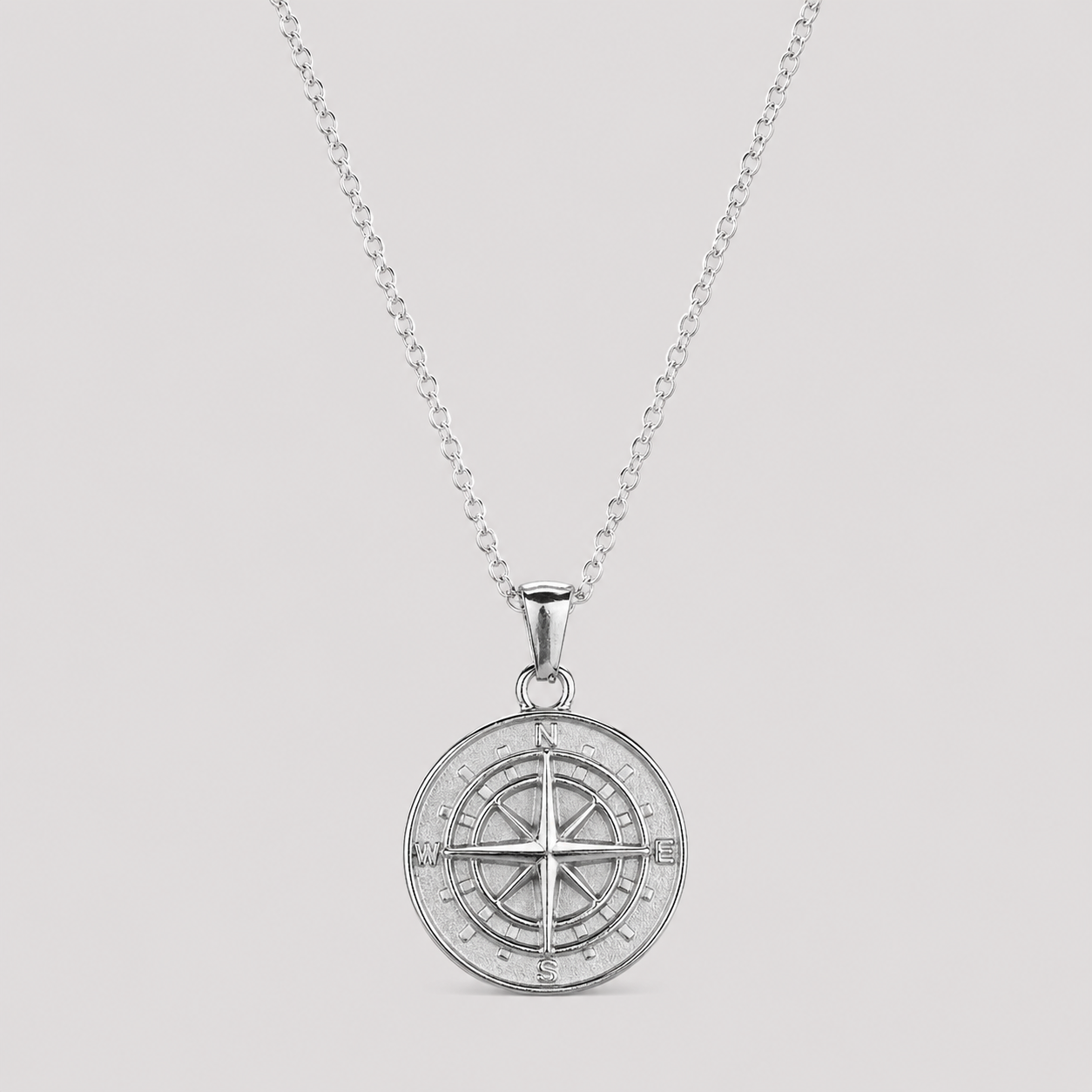 Compass Pendant Necklace (Silver)