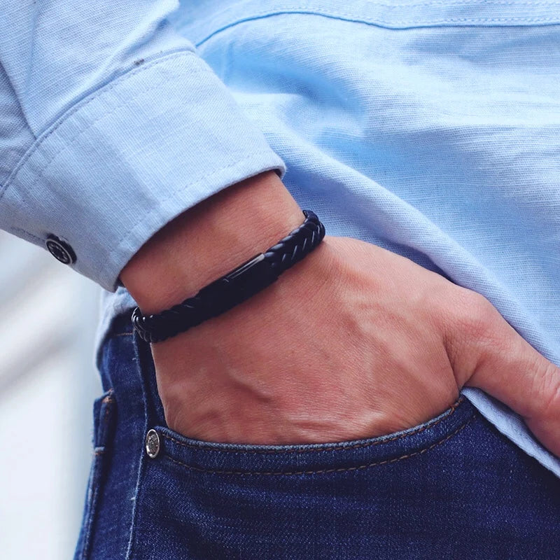 Black & Silver Men's Leather Bracelet - 21cm